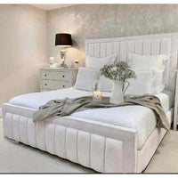 Alondrea Upholstered Panel Bed