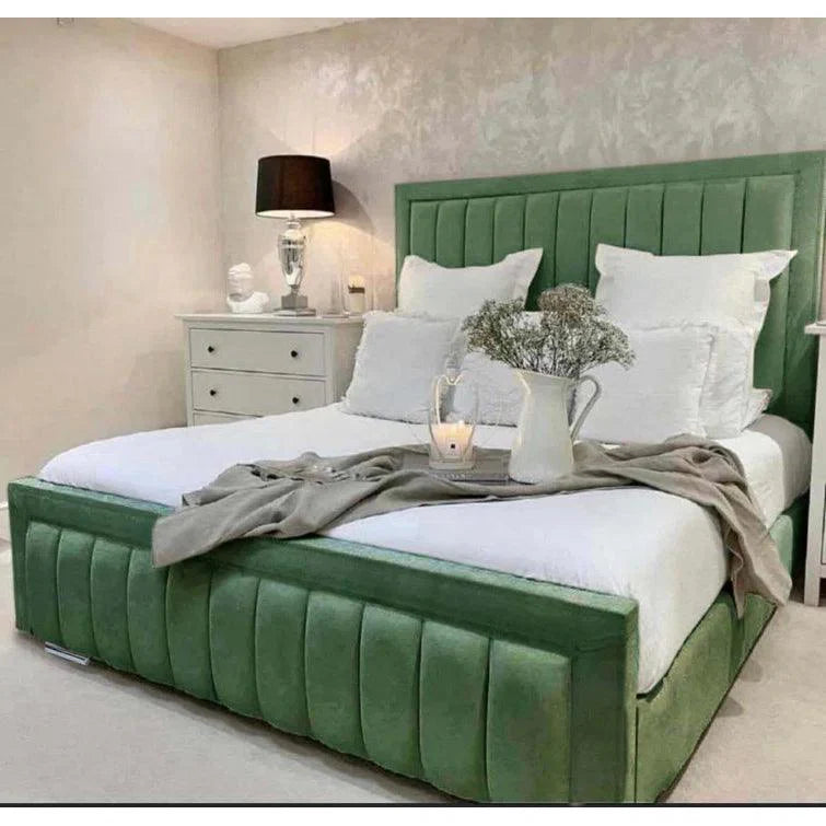 Alondrea Upholstered Panel Bed