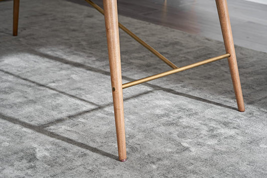 Lily Dining Table